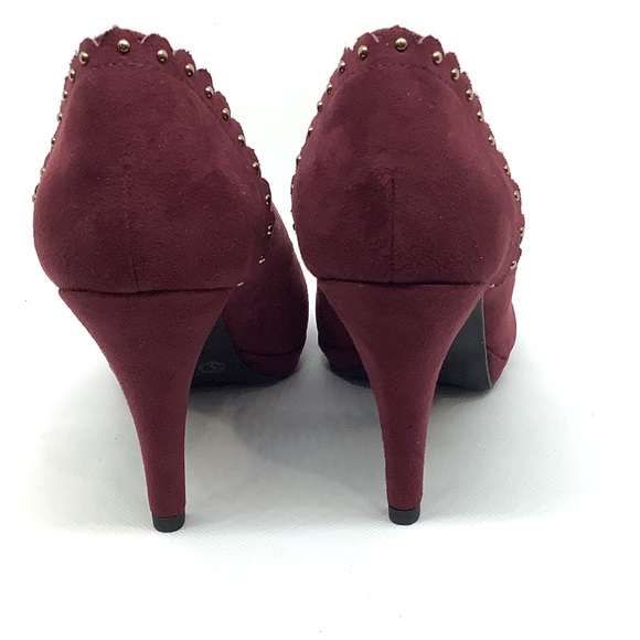 Liz Claiborne 6M Daylin Maroon Suede Studded Round Toe heels - Picture 3 of 9